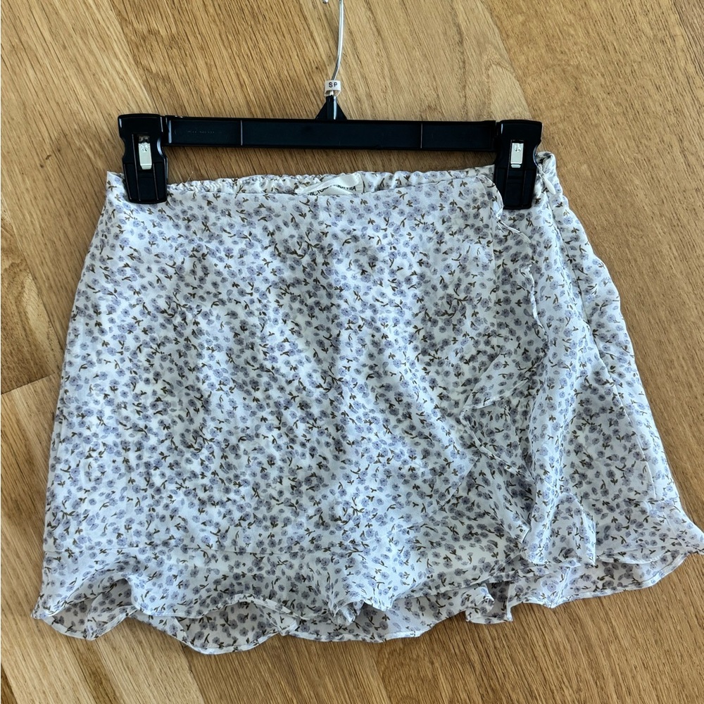 Victoria & Sophia floral skirt XS